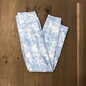 TieDye Blue Ryderwear 7/8 Crop Tights